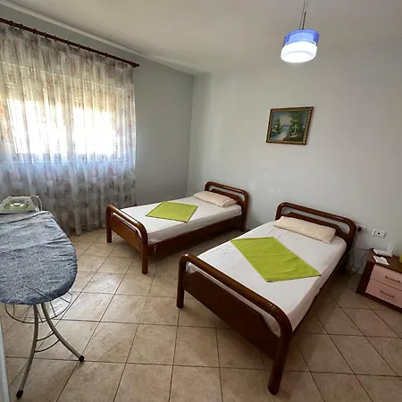 Vasilika Apartment *